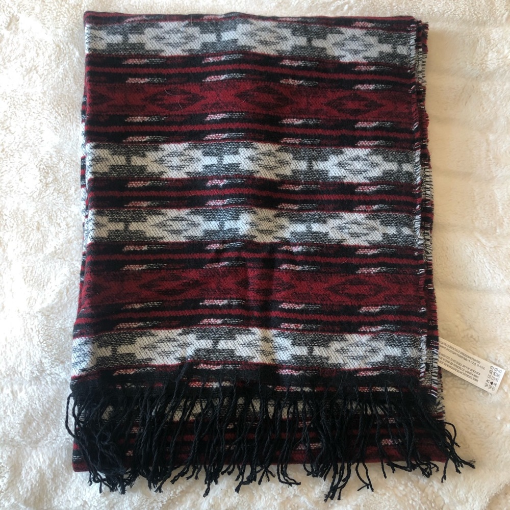 Forever 21 Blanket Scarf